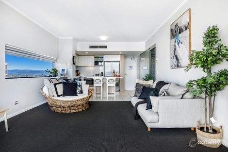 Property photo of 17/25 Surf Parade Broadbeach QLD 4218