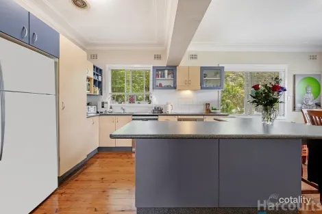 Property photo of 30 Hillcrest Road Mirrabooka NSW 2264