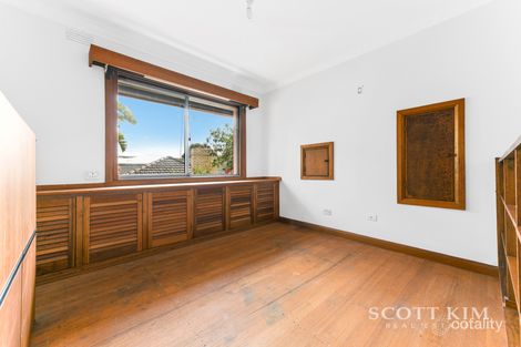 Property photo of 20 Avonhurst Drive Glen Waverley VIC 3150