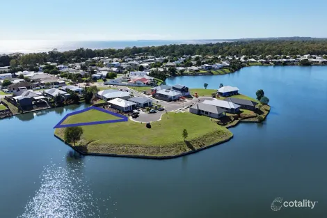 5 Ernest Cl, Toogoom, QLD 4655