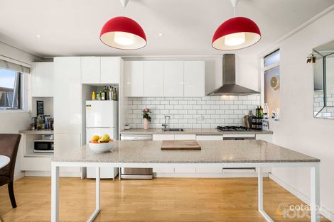 Property photo of 10/29 Upton Road Windsor VIC 3181