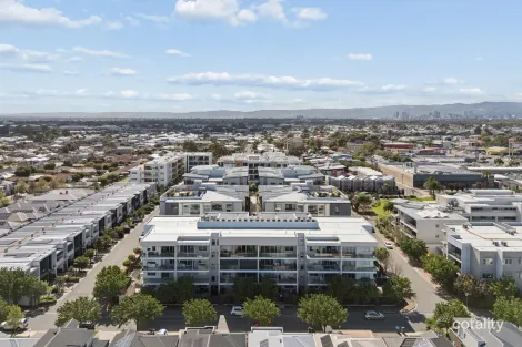 102/23 Warner Ave, Findon, SA 5023