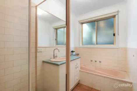 Property photo of 12 Hannan Crescent Leopold VIC 3224