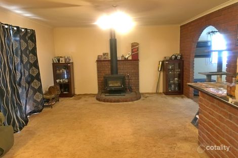 Property photo of 37 Dugandan Road Upper Lockyer QLD 4352