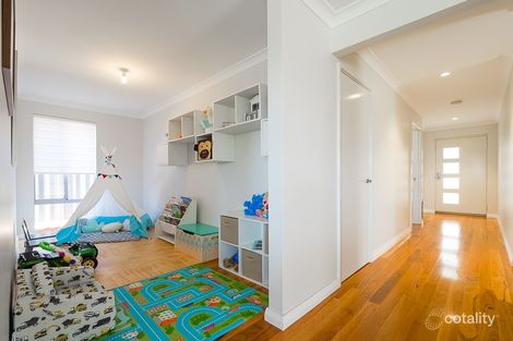 Property photo of 13 Lookout Vista Edgewater WA 6027