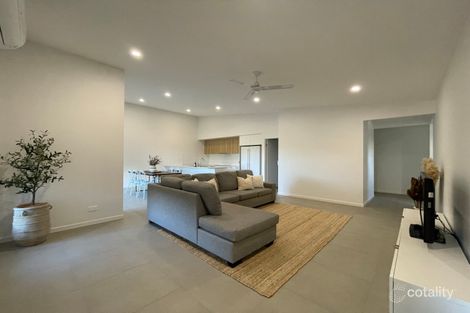 Property photo of 1/12 Paddington Circuit Baringa QLD 4551