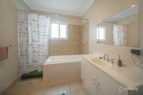 Property photo of 192 McKay Street Nowra NSW 2541