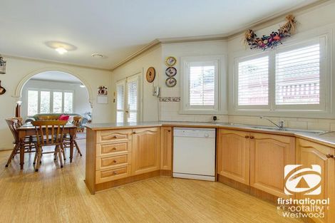 Property photo of 14 Larose Place Werribee VIC 3030