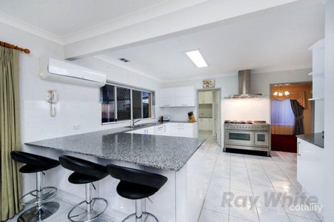 Property photo of 6 Jefferson Place Stretton QLD 4116