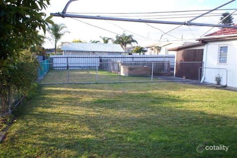 Property photo of 10 East Street Warners Bay NSW 2282