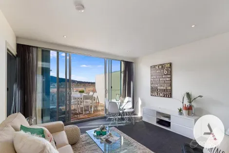504/24 LONSDALE ST, BRADDON, ACT 2612