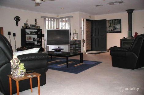 Property photo of 25 Weiskof Drive Hoppers Crossing VIC 3029