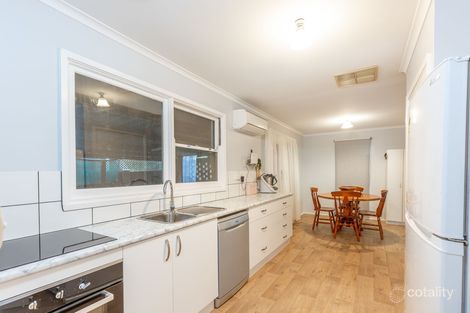 Property photo of 327 Haines Court Lavington NSW 2641