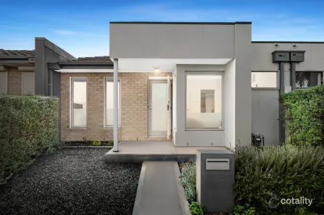 Property photo of 52 Tesselaar Road Wollert VIC 3750