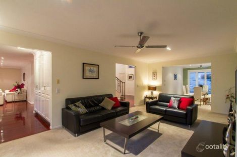 Property photo of 24 Meadowview Drive Carrara QLD 4211