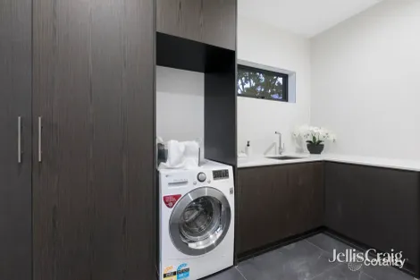 Property photo of 2A Ellindale Avenue McKinnon VIC 3204