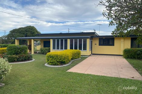 Property photo of 27 Owen Jenkins Drive Sarina Beach QLD 4737