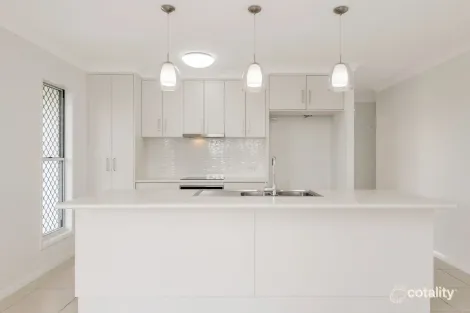 Property photo of 9 Eloise Street Mount Low QLD 4818