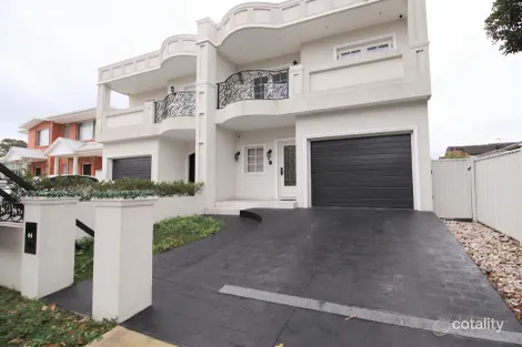 61 Cambridge Ave, Bankstown, NSW 2200