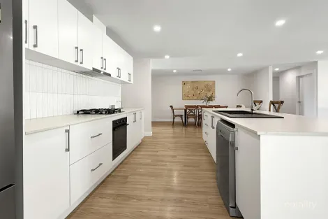 Property photo of 3 Nellee Place Young NSW 2594
