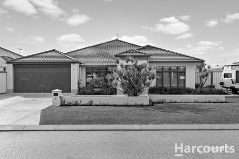 Property photo of 6 Eldorado Loop Meadow Springs WA 6210