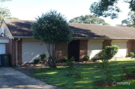 Property photo of 31/27 Waratah Crescent Macquarie Fields NSW 2564