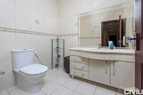 Property photo of 44 Akame Circuit O'Malley ACT 2606