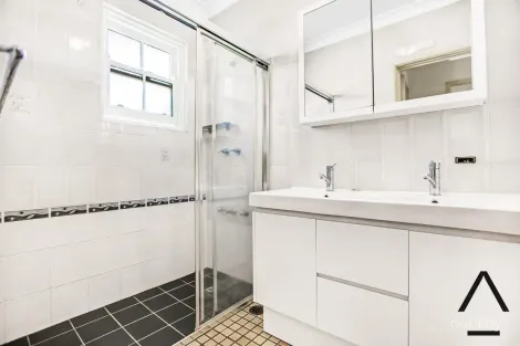 Property photo of 6/19C Riverside Crescent Marrickville NSW 2204