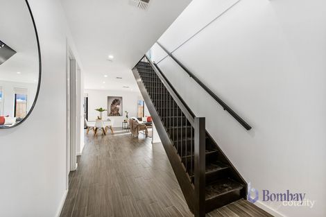 43 Lemonwood Dr, Greenvale, VIC 3059