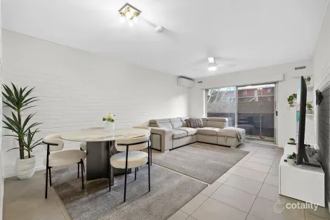8/83 Phoenix Rd, Spearwood, WA 6163