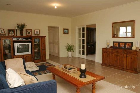 Property photo of 15 Lexton Street Narre Warren South VIC 3805