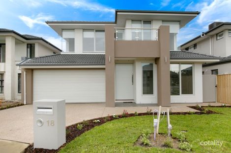 18 Waterside Cct, Sandhurst, VIC 3977