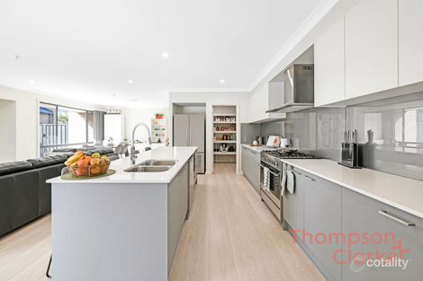 Property photo of 3 Lois Close Heddon Greta NSW 2321