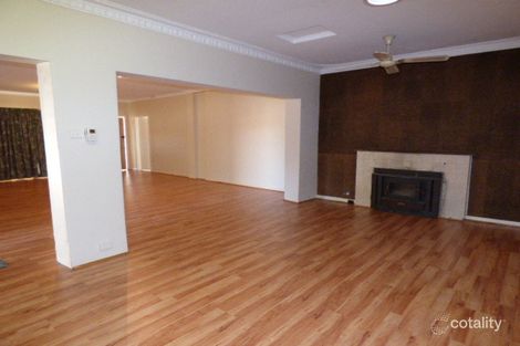 Property photo of 14 Berehaven Avenue Thornlie WA 6108