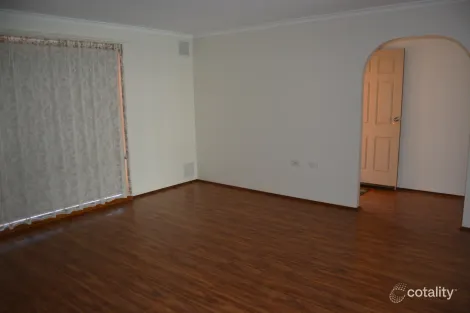 Property photo of 7 Nyaroo Court Roxby Downs SA 5725