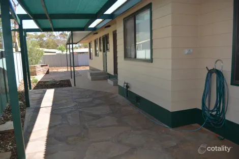 Property photo of 7 Nyaroo Court Roxby Downs SA 5725