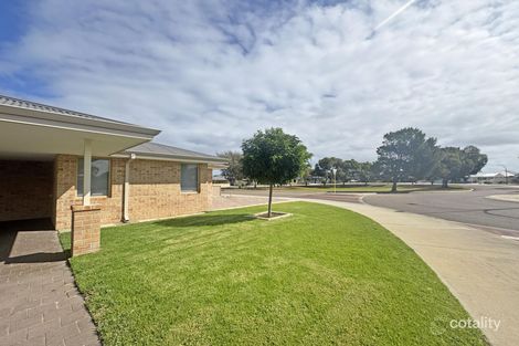 Property photo of 28 Dauphin Crescent Castletown WA 6450