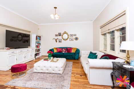 Property photo of 32 Mount Henry Road Salter Point WA 6152