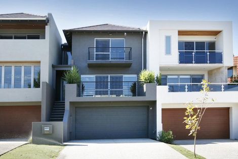 13b Nautilus Cres, Scarborough, WA 6019