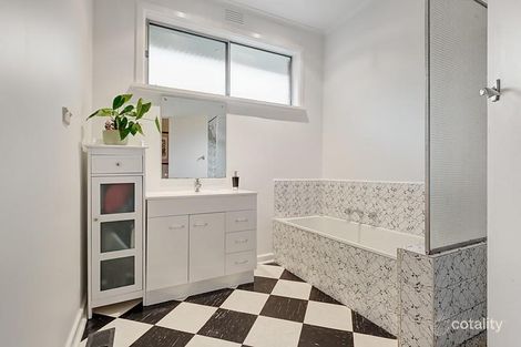 Property photo of 29 Hillview Avenue Mount Waverley VIC 3149