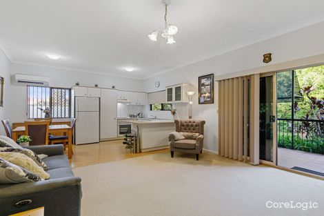 Property photo of 1/51 Pembroke Road Coorparoo QLD 4151