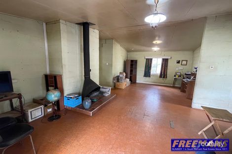 Property photo of 1 Syme Street Yarraman QLD 4614