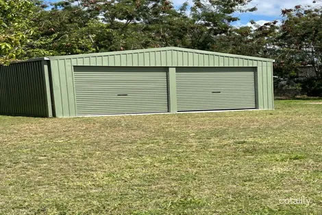 13 Hannah Cres, Dysart, QLD 4745