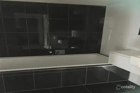 Property photo of 5 Alston Court Warrnambool VIC 3280