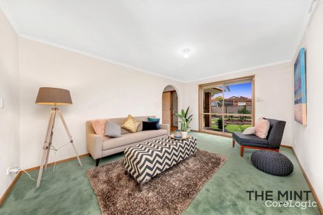 Property photo of 4 Pulford Crescent Mill Park VIC 3082