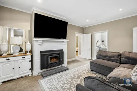Property photo of 22 Gravesend Street Colac VIC 3250