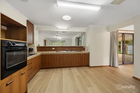 Property photo of 28 Garden Crescent Murray Bridge SA 5253