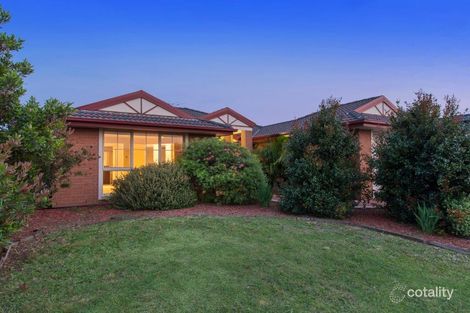 Property photo of 10 Orsino Place Berwick VIC 3806