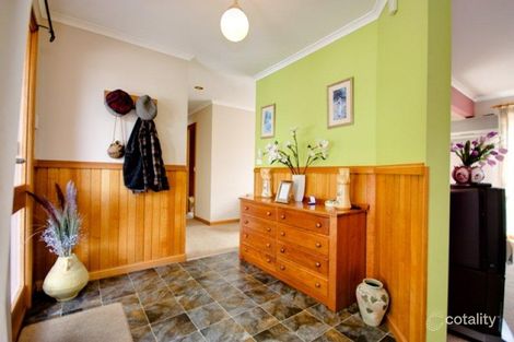 Property photo of 11 Clare Court Devonport TAS 7310