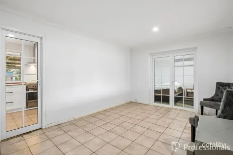Property photo of 4 Byford Drive Byford WA 6122